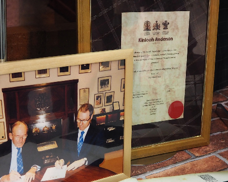 ROYAL WARRANT - 認定証